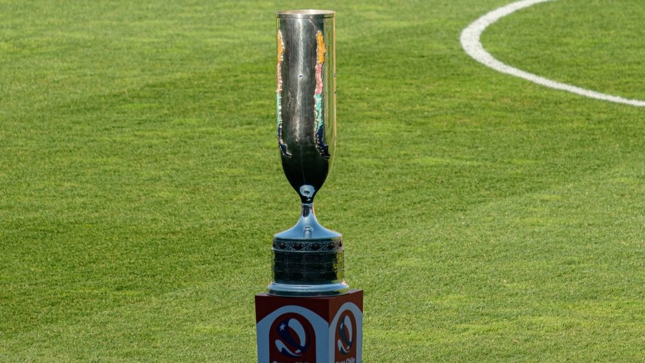 Copa Chile en Talca, disputada por Colo Colo y Everton en 2021. (Imagen: Bárbara Ramos M.)